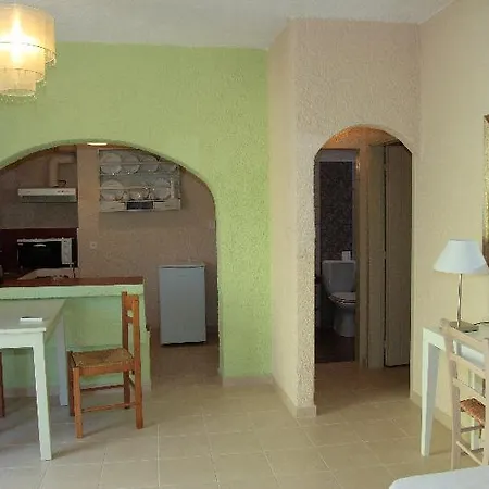 Perla Hotel Agia Pelagia (Crete)